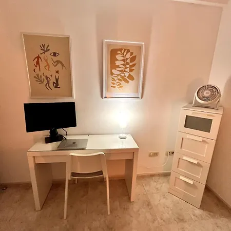 Casa Iris Ground Floor 2br Pool Walk To & Town דירה קוסטה טגוויסה